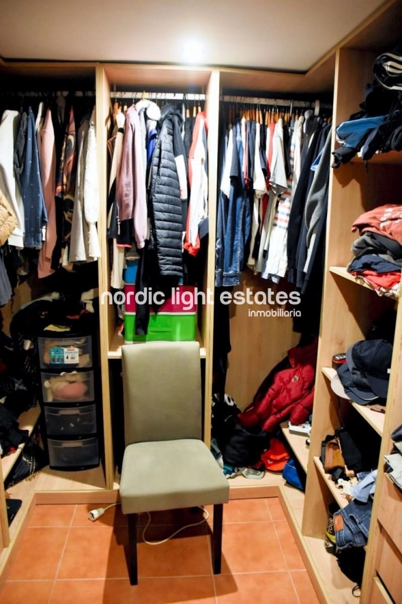 3 bedroom Villa for sale in Nerja with pool garage - € 610,000 (Ref: 8436060)