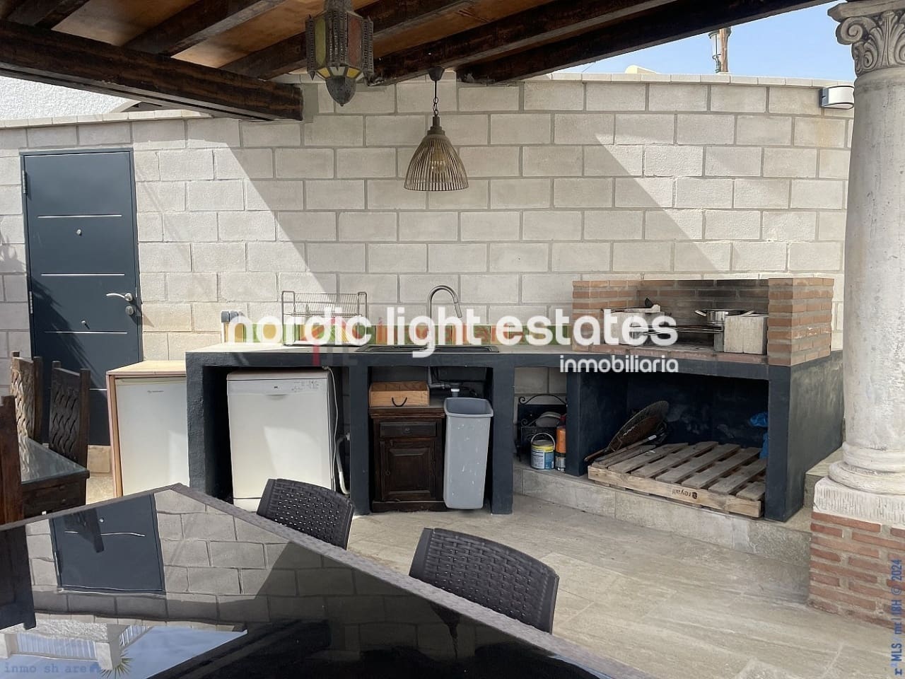 3 bedroom Villa for sale in Nerja with pool garage - € 610,000 (Ref: 8436060)