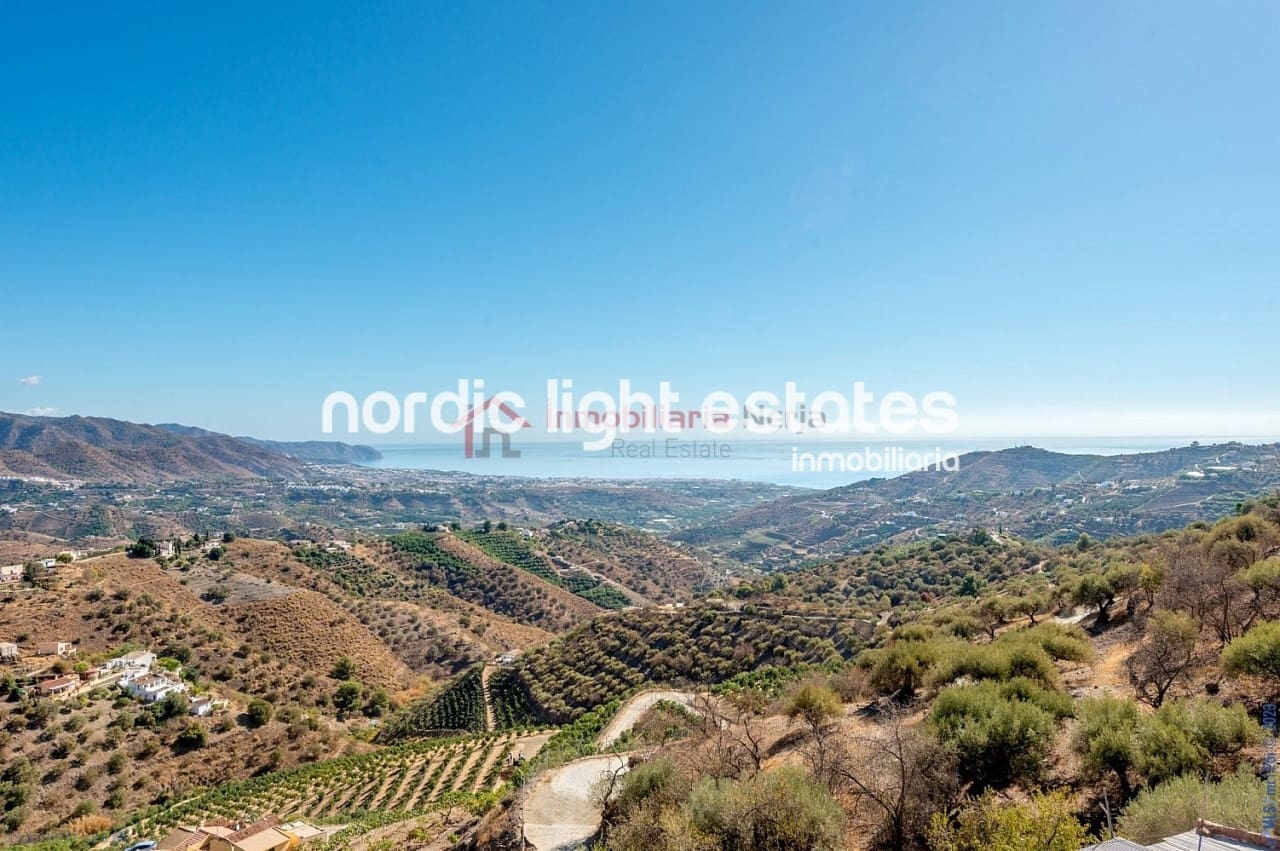 6 sypialnia Willa na sprzedaż w Frigiliana z basenem - 950 000 € (Ref: 8437686)