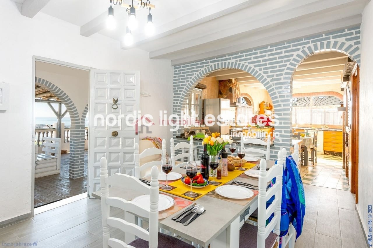 6 sypialnia Willa na sprzedaż w Frigiliana z basenem - 950 000 € (Ref: 8437686)