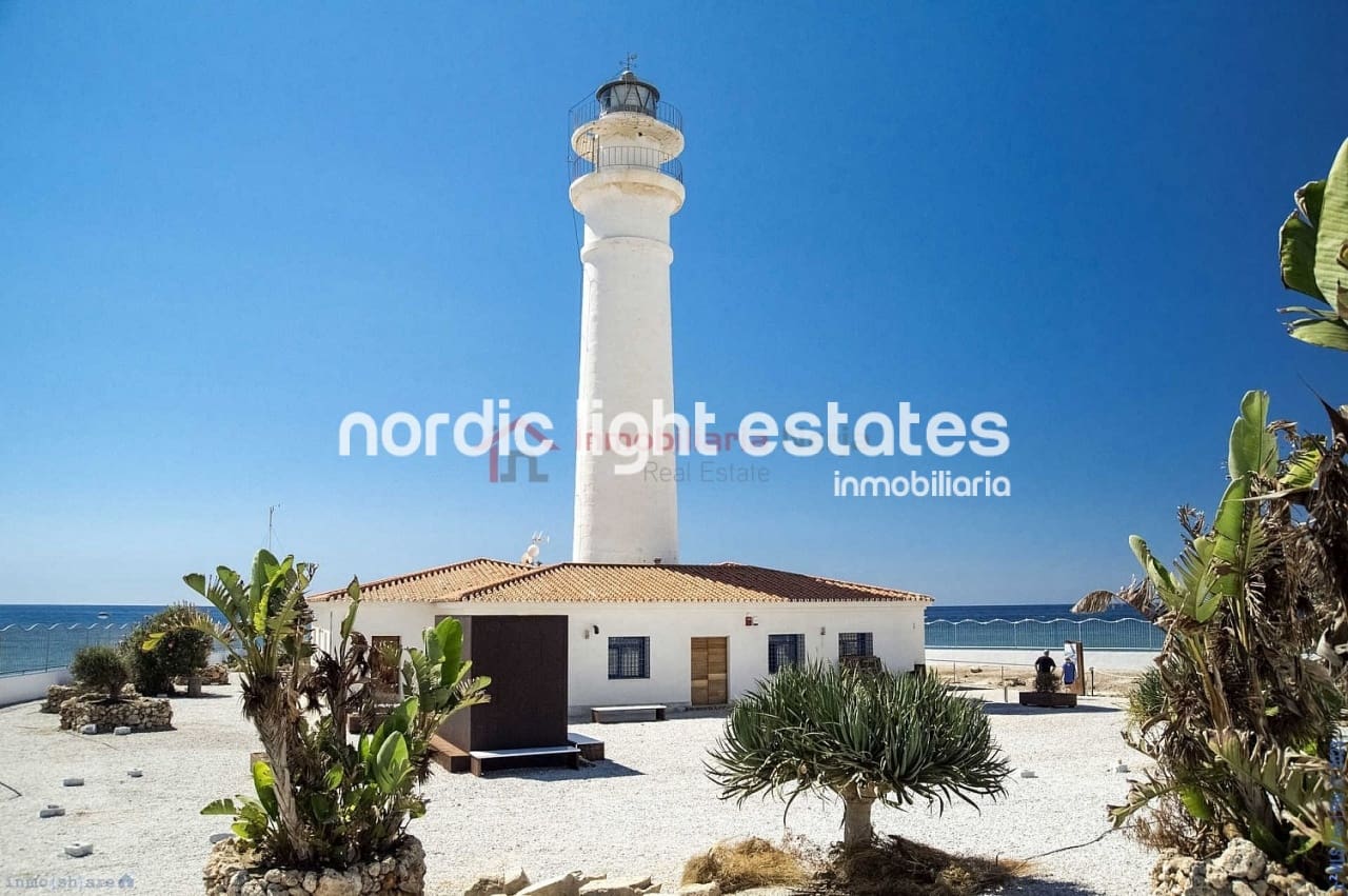 6 sypialnia Willa na sprzedaż w Frigiliana z basenem - 950 000 € (Ref: 8437686)