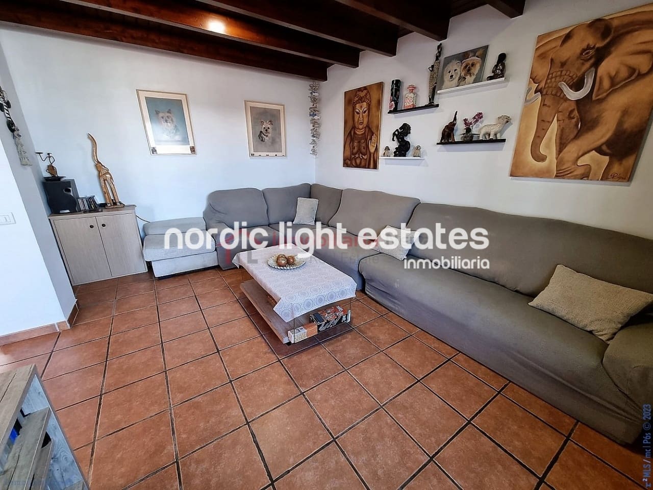 5 soveværelse Semi-Rækkehus til salg i Torrox-Costa med garage - € 465.000 (Ref: 8469086)