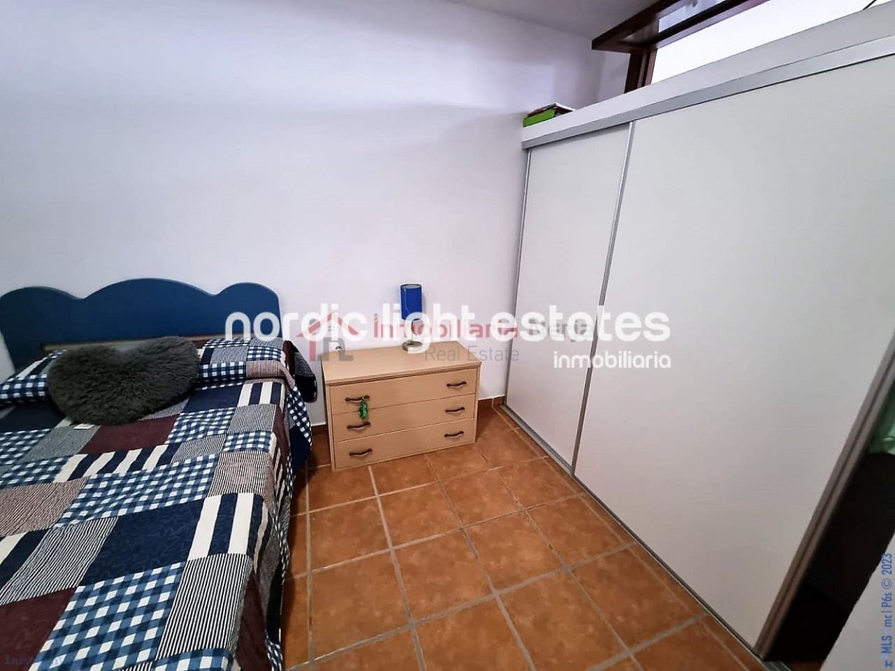 5 soveværelse Semi-Rækkehus til salg i Torrox-Costa med garage - € 465.000 (Ref: 8469086)