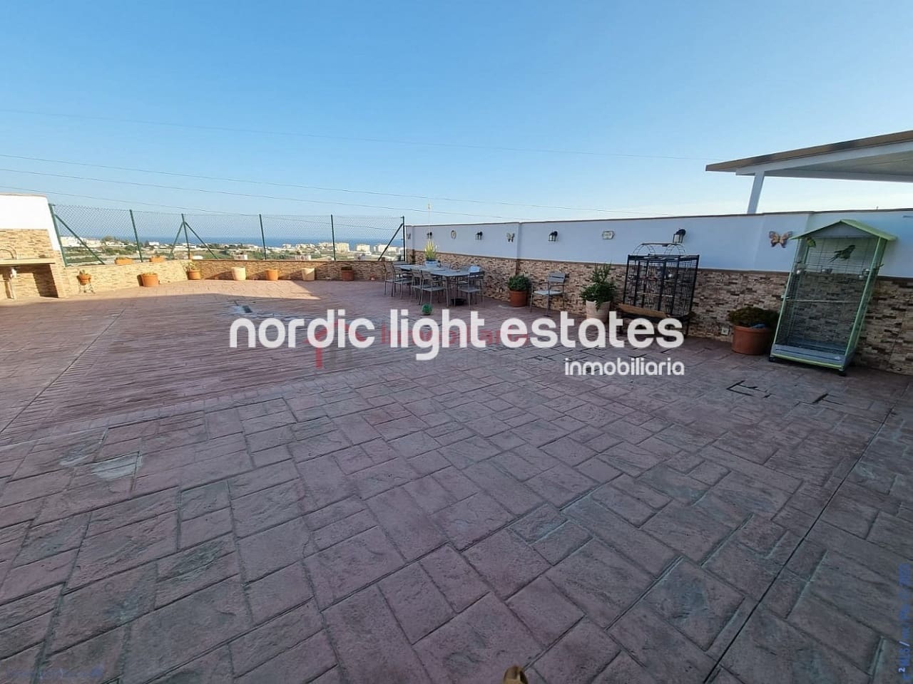 5 soveværelse Semi-Rækkehus til salg i Torrox-Costa med garage - € 465.000 (Ref: 8469086)