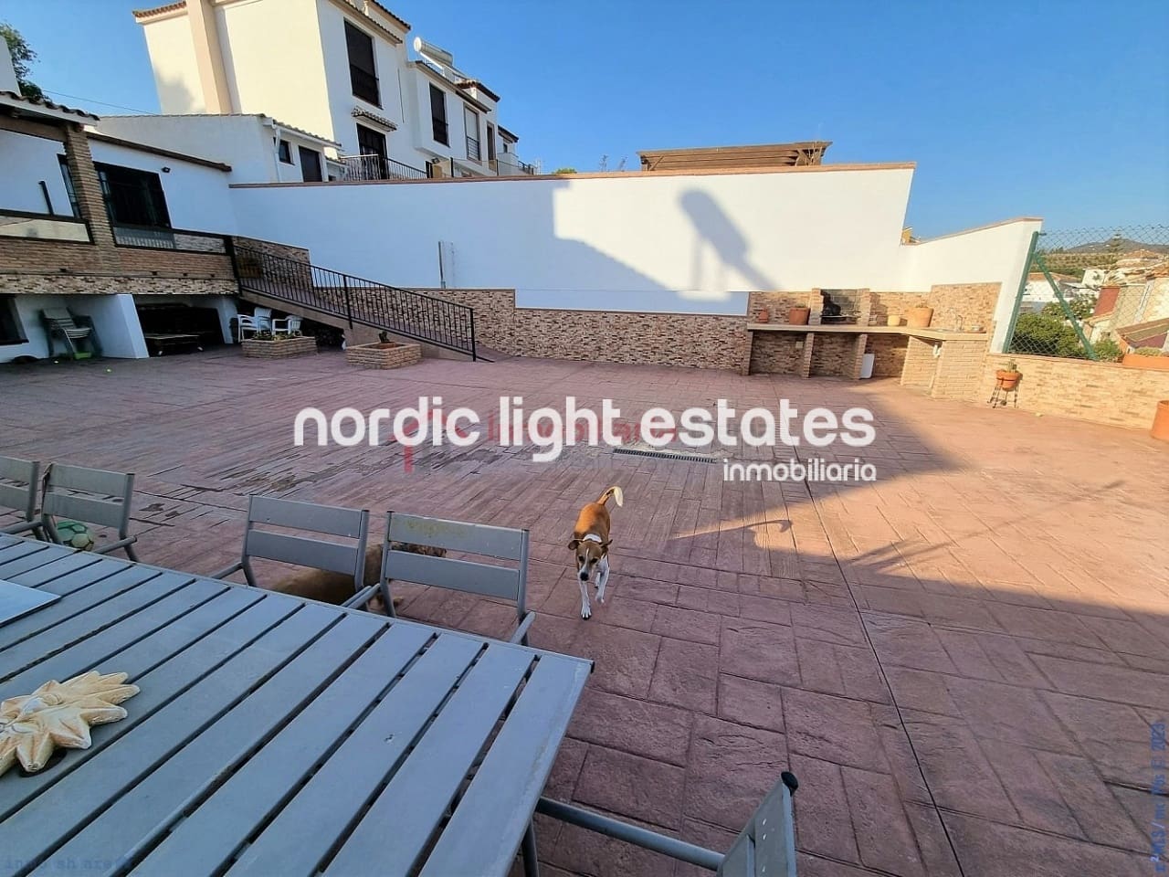 5 soveværelse Semi-Rækkehus til salg i Torrox-Costa med garage - € 465.000 (Ref: 8469086)