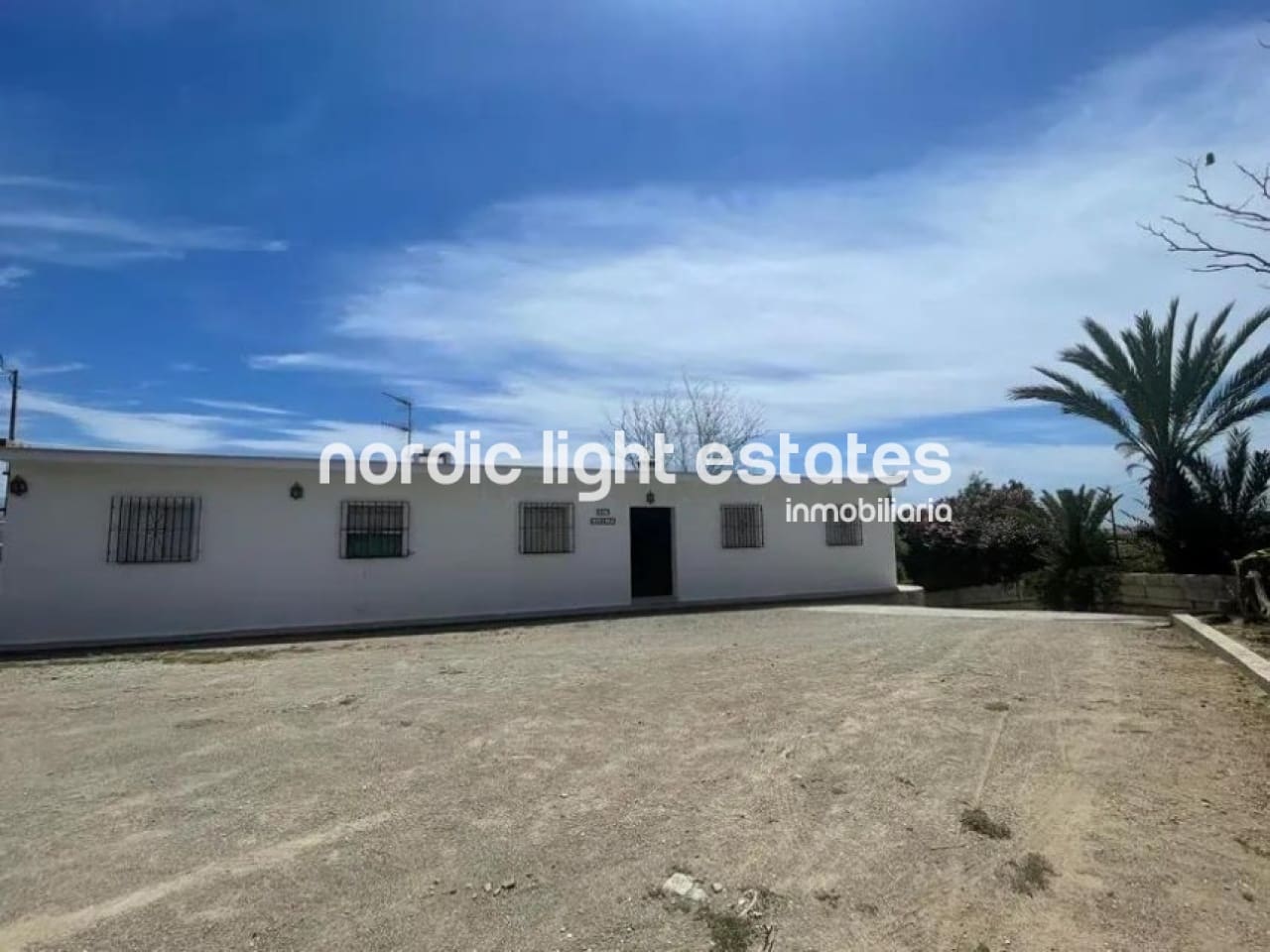 10 soveværelse Villa til salg i Torre del Mar med swimmingpool garage - € 425.000 (Ref: 8481328)