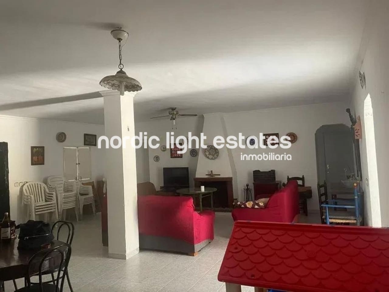 10 soveværelse Villa til salg i Torre del Mar med swimmingpool garage - € 425.000 (Ref: 8481328)