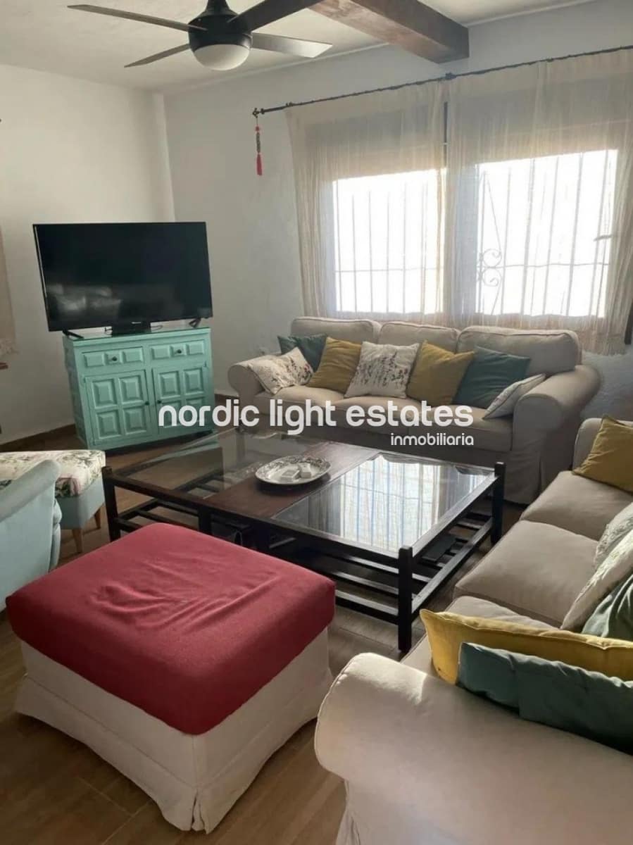 4 sovrum Finca/Hus på landet till salu i Almayate med pool garage - 470 000 € (Ref: 8499100)