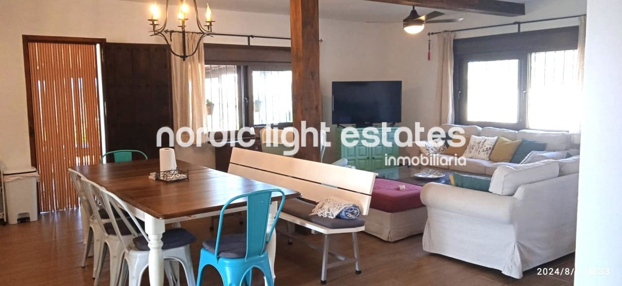 4 sovrum Finca/Hus på landet till salu i Almayate med pool garage - 470 000 € (Ref: 8499100)