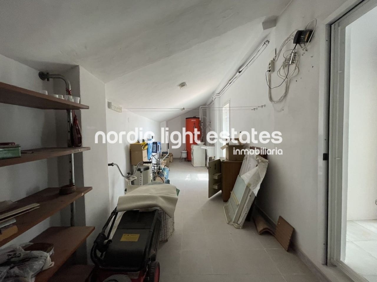 4 soveværelse Semi-Rækkehus til salg i Nerja - € 2.200.000 (Ref: 8500568)