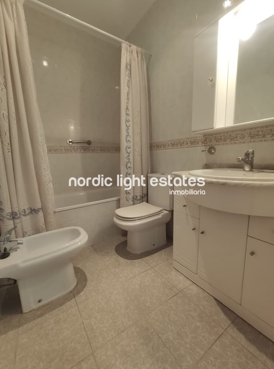 4 soveværelse Semi-Rækkehus til salg i Nerja - € 2.200.000 (Ref: 8500568)