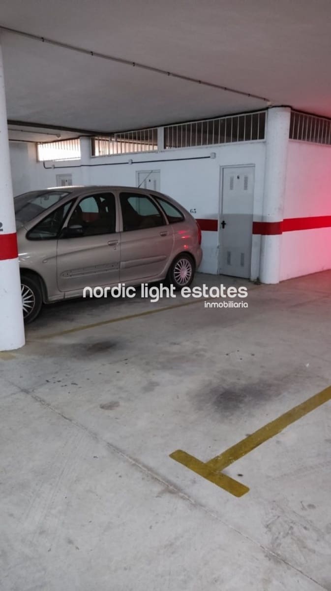 1 makuuhuone Huoneisto myytävänä paikassa Almunecar mukana uima-altaan 
autotalli - 295 000 € (Ref: 8524691)