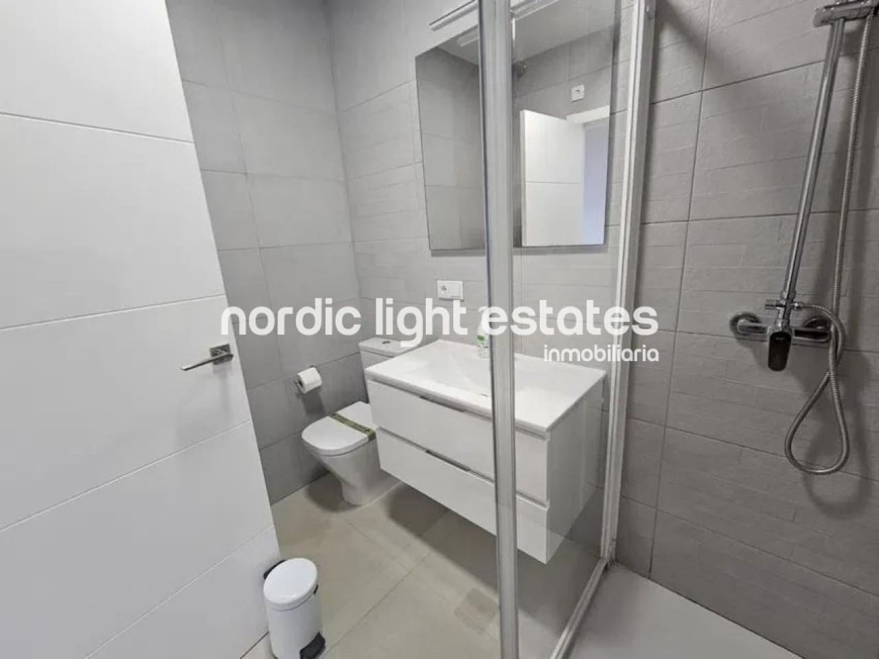 2 soveværelse Semi-Rækkehus til salg i Almunecar med swimmingpool - € 319.999 (Ref: 8578773)