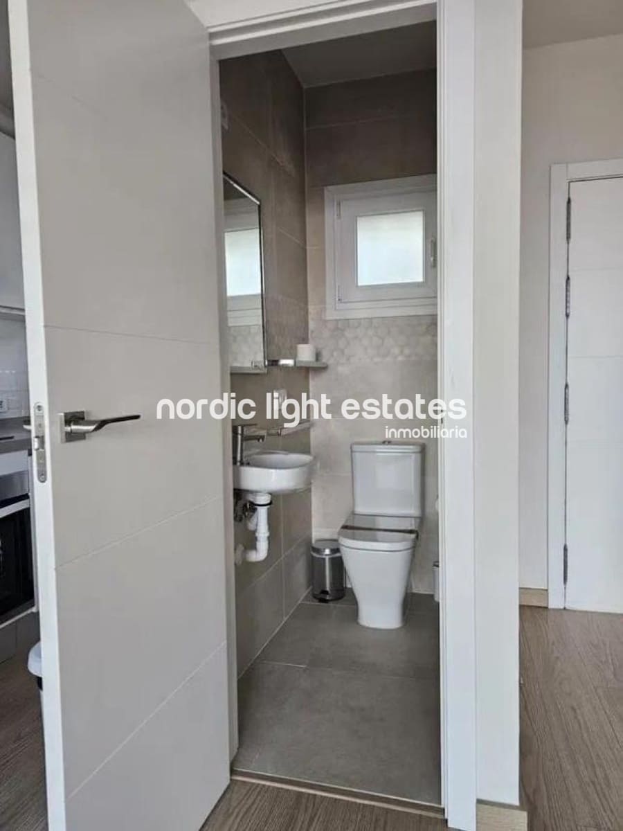 2 soveværelse Semi-Rækkehus til salg i Almunecar med swimmingpool - € 319.999 (Ref: 8578773)