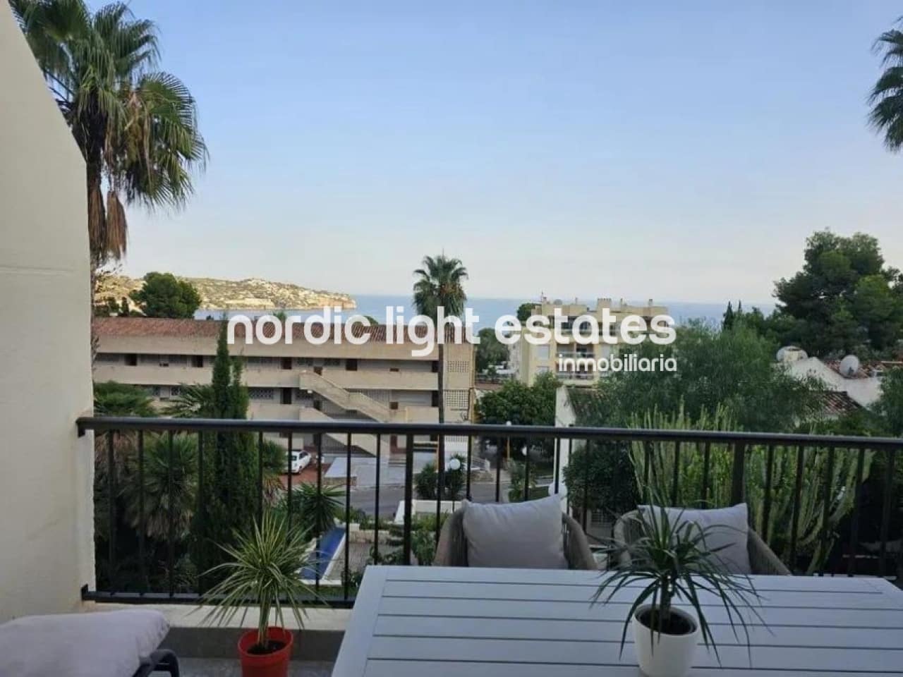 2 soveværelse Semi-Rækkehus til salg i Almunecar med swimmingpool - € 319.999 (Ref: 8578773)