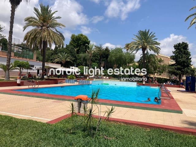 2 soveværelse Semi-Rækkehus til salg i Almuñécar med swimmingpool - € 319.999 (Ref: 8578773)