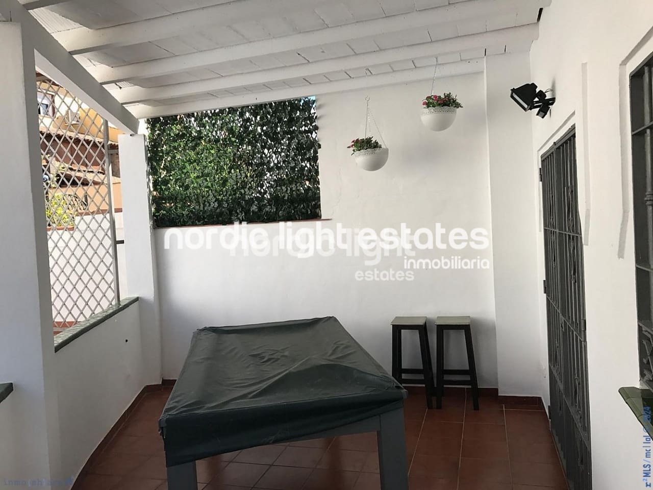 5 soveværelse Semi-Rækkehus til salg i Nerja med swimmingpool - € 750.000 (Ref: 8595606)