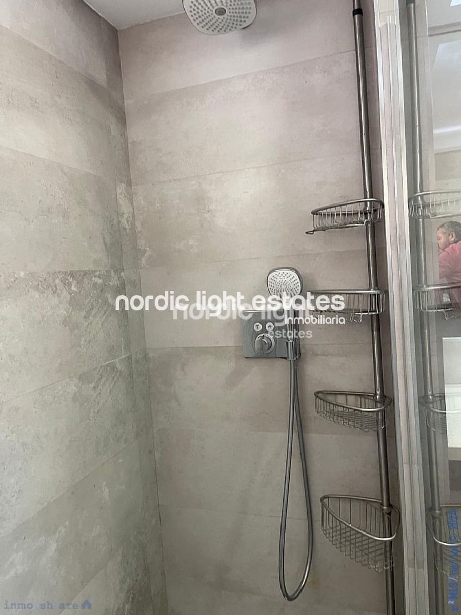 5 soveværelse Semi-Rækkehus til salg i Nerja med swimmingpool - € 750.000 (Ref: 8595606)