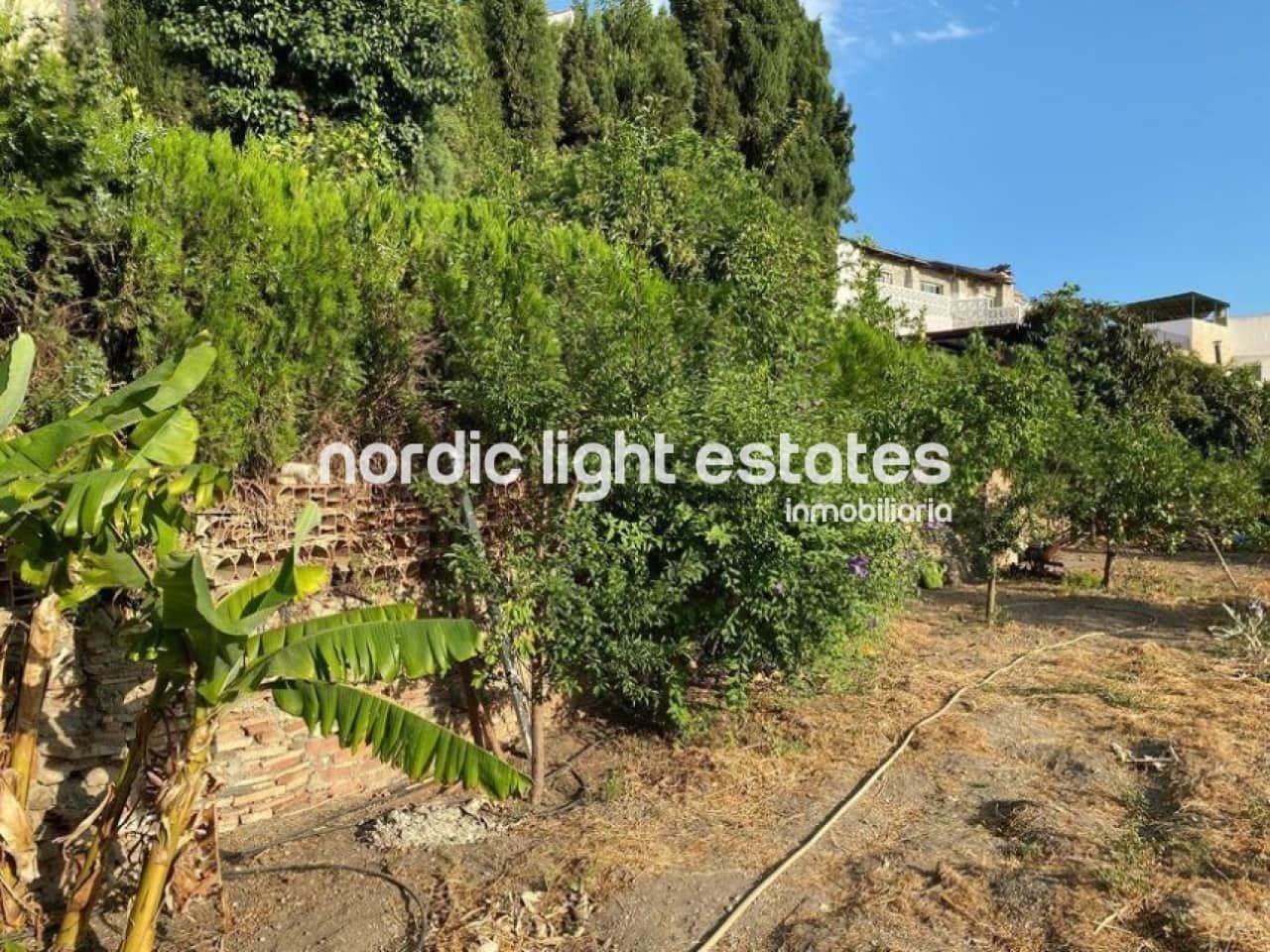 3 soverom Kjedet enebolig til salgs i Velez-Malaga med svømmebasseng - € 490 000 (Ref: 8609294)