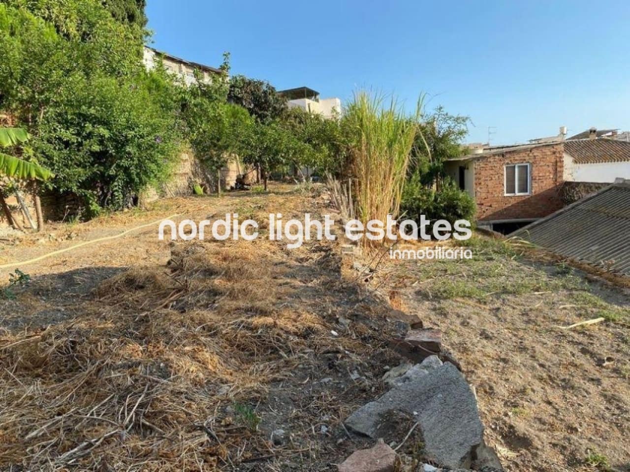 3 soverom Kjedet enebolig til salgs i Velez-Malaga med svømmebasseng - € 490 000 (Ref: 8609294)