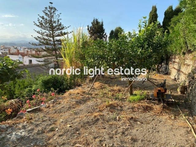 3 soveværelse Semi-Rækkehus til salg i Vélez-Málaga med swimmingpool - € 490.000 (Ref: 8609294)