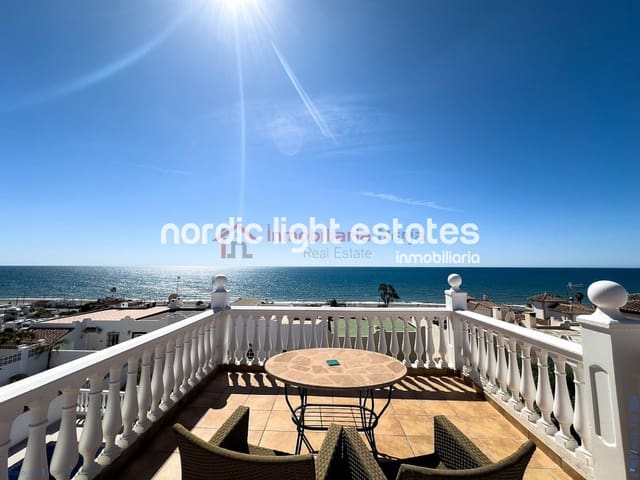 3 soveværelse Semi-Rækkehus til salg i Torrox-Costa, Torrox - € 350.000 (Ref: 8635591)