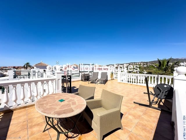 3 soveværelse Semi-Rækkehus til salg i Torrox-Costa, Torrox - € 350.000 (Ref: 8635591)
