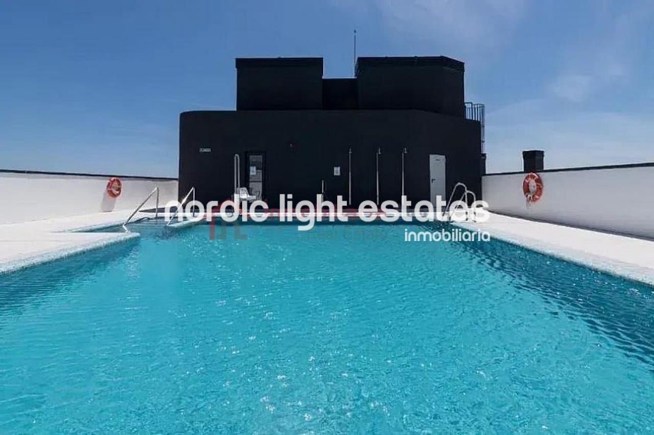 4 bedroom Apartment for sale in Malaga city with pool garage - € 2,000,000 (Ref: 8635592)
