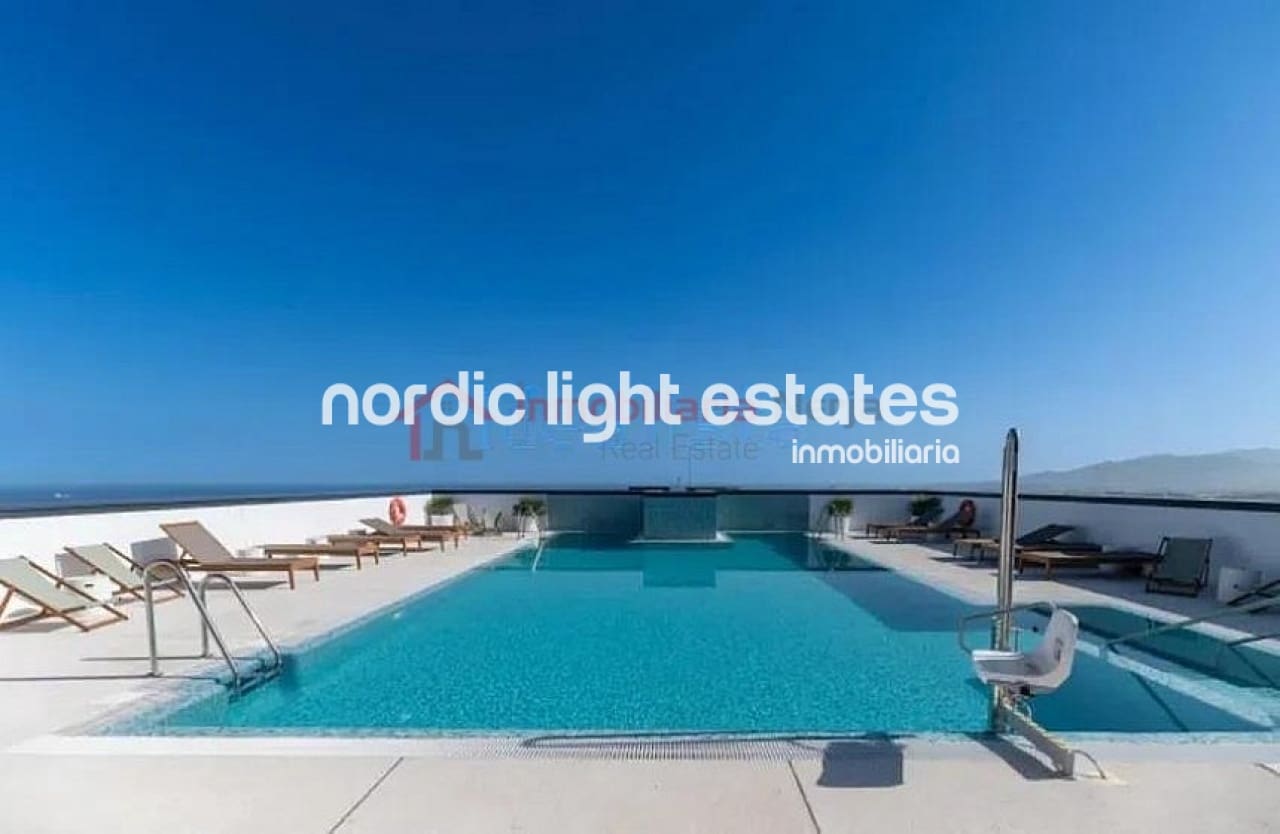 4 bedroom Apartment for sale in Malaga city with pool garage - € 2,000,000 (Ref: 8635592)