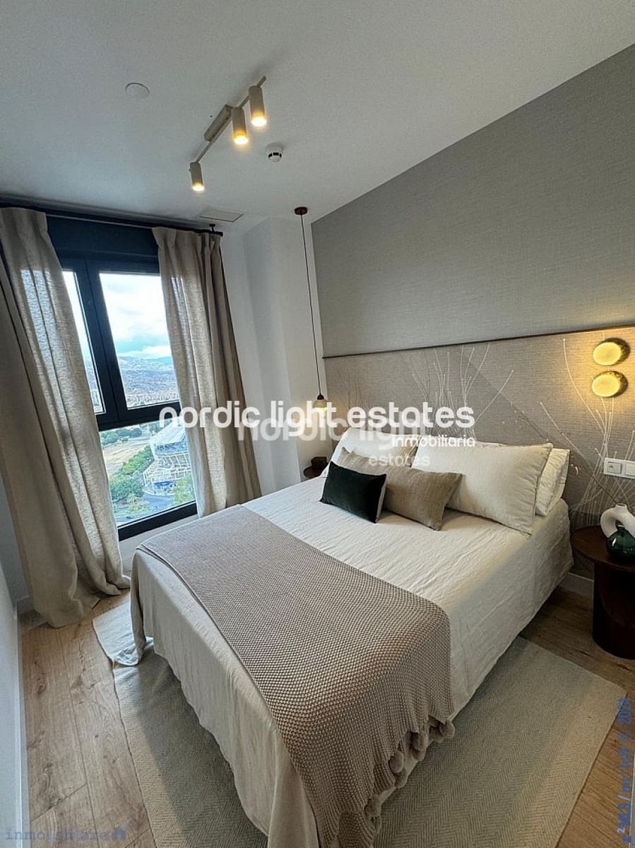 4 bedroom Apartment for sale in Malaga city with pool garage - € 2,000,000 (Ref: 8635592)