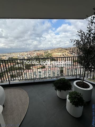 4 bedroom Apartment for sale in Málaga city with pool garage - € 2,000,000 (Ref: 8635592)