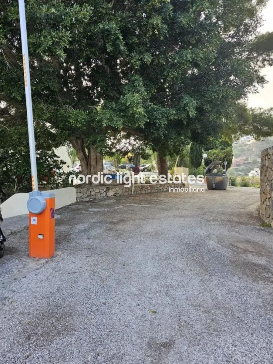 3 soverom Kjedet enebolig til salgs i La Herradura med garasje - € 474 999 (Ref: 8646901)