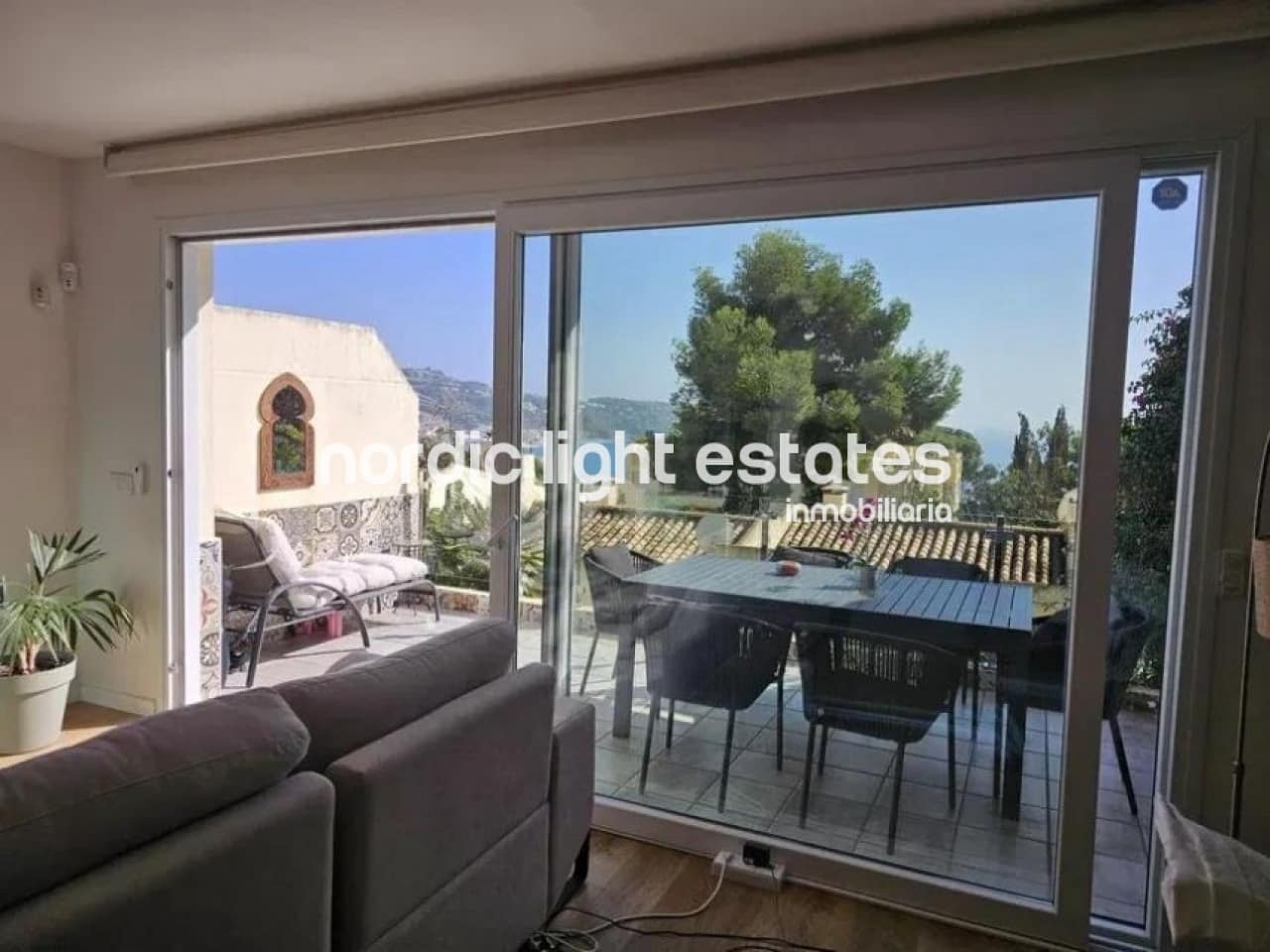 3 soverom Kjedet enebolig til salgs i La Herradura med garasje - € 474 999 (Ref: 8646901)