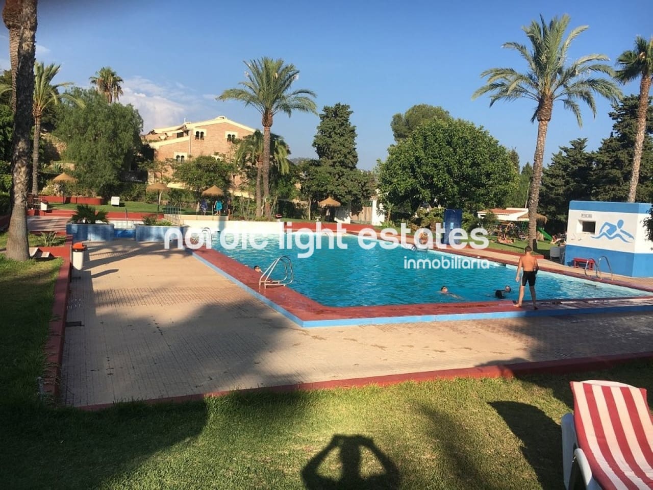 3 soverom Kjedet enebolig til salgs i La Herradura med garasje - € 474 999 (Ref: 8646901)