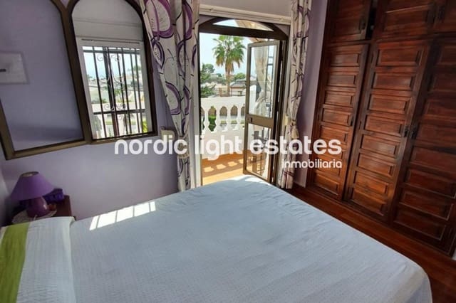 2 bedroom Semi-detached Villa for sale in Nerja with pool - € 330,000 (Ref: 8647042)