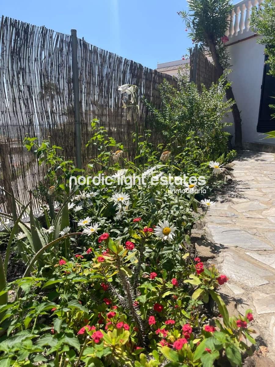 Chalet de 3 habitaciones en Nerja en venta con piscina garaje - 599.000 € (Ref: 8647048)