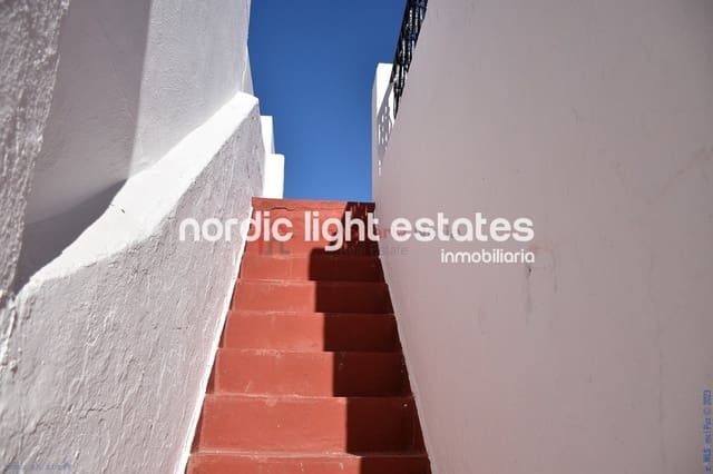 4 soveværelse Semi-Rækkehus til salg i Nerja - € 748.500 (Ref: 8647051)