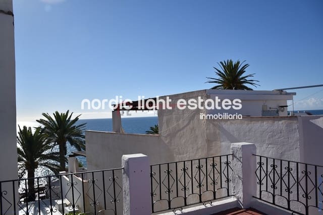 4 soveværelse Semi-Rækkehus til salg i Nerja - € 748.500 (Ref: 8647051)