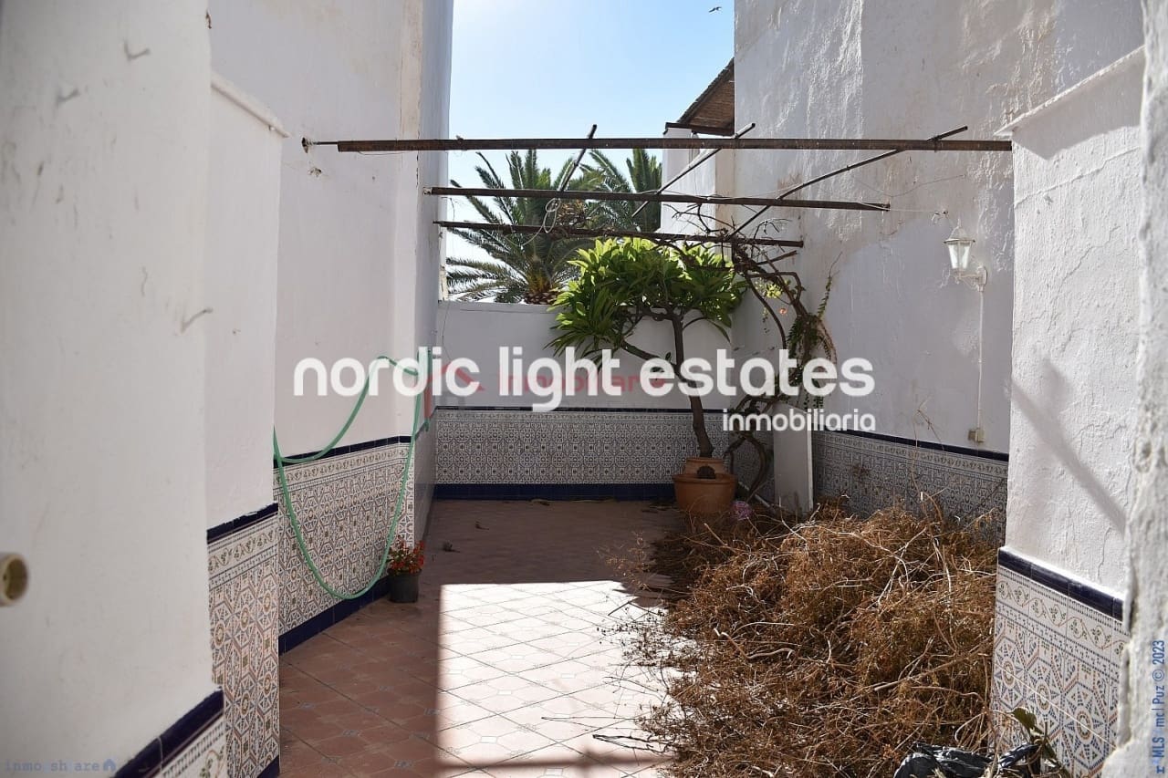 4 soveværelse Semi-Rækkehus til salg i Nerja - € 748.500 (Ref: 8647051)