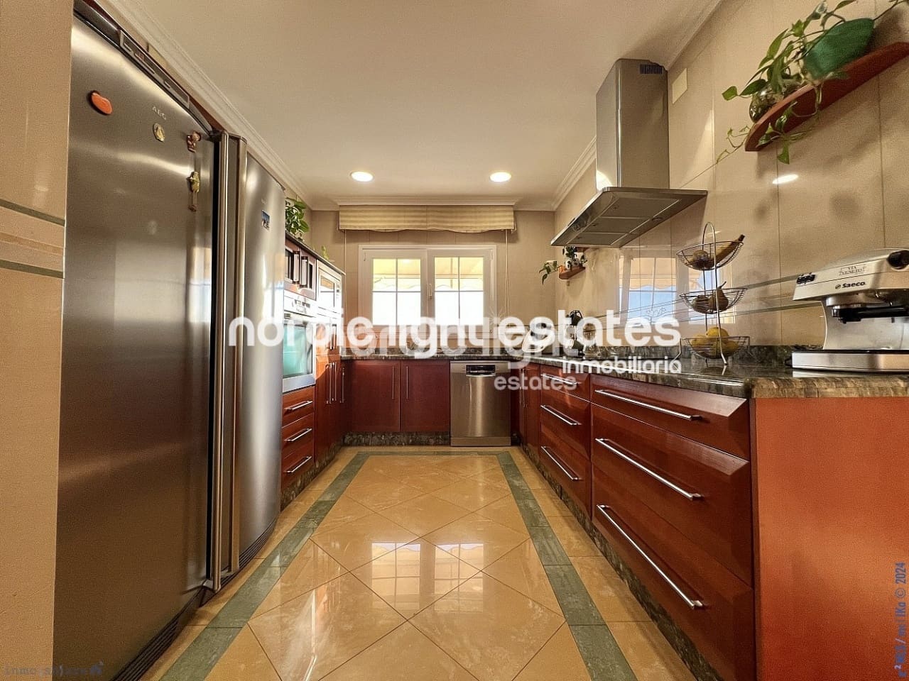 5 camera da letto Villa in vendita in Torre del Mar con piscina garage - 875.000 € (Rif: 8676550)