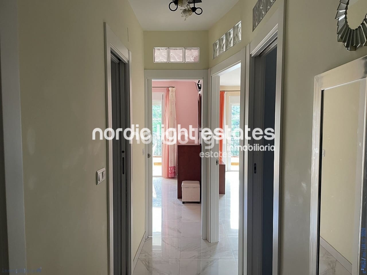 Apartamento de 3 habitaciones en Torrox en venta - 225.000 € (Ref: 8678721)