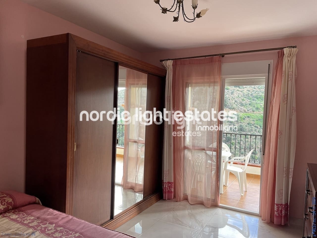 Apartamento de 3 habitaciones en Torrox en venta - 225.000 € (Ref: 8678721)