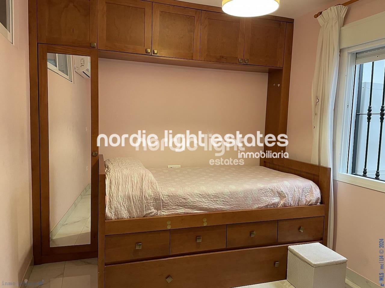 Apartamento de 3 habitaciones en Torrox en venta - 225.000 € (Ref: 8678721)