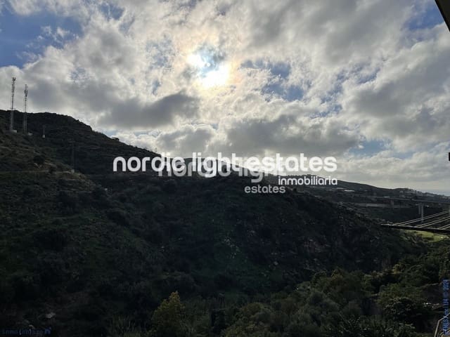 Apartamento de 3 habitaciones en Torrox en venta - 225.000 € (Ref: 8678721)