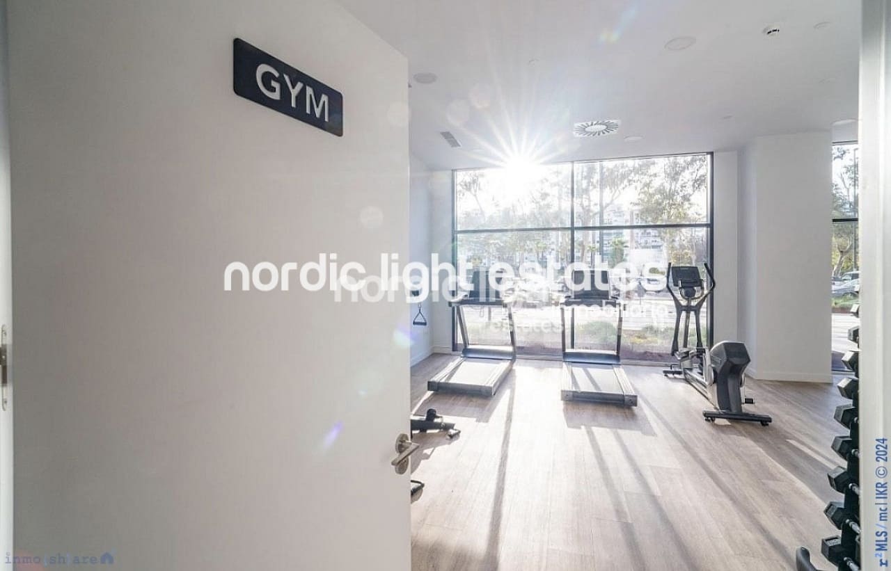 2 soveværelse Lejlighed til salg i Malaga by med swimmingpool - € 475.000 (Ref: 8697142)