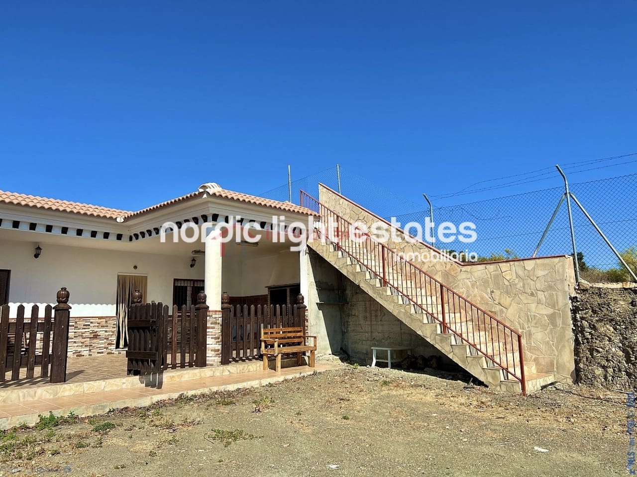 3 soverom Finca/Herregård til salgs i Almayate med garasje - € 299 000 (Ref: 8706681)