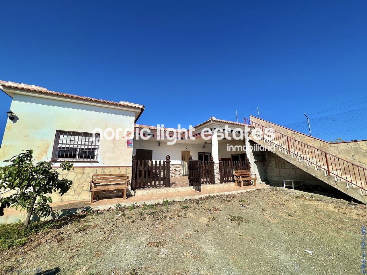 3 soverom Finca/Herregård til salgs i Almayate med garasje - € 299 000 (Ref: 8706681)