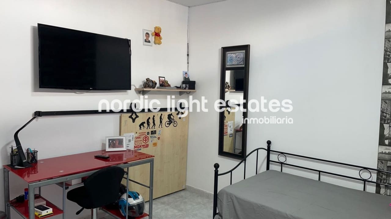 3 bedroom Semi-detached Villa for sale in Nerja with pool - € 340,000 (Ref: 8724832)