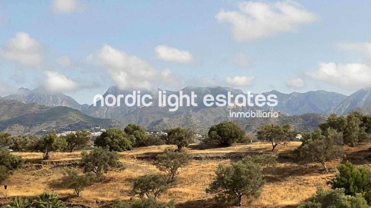 3 bedroom Semi-detached Villa for sale in Nerja with pool - € 340,000 (Ref: 8724832)