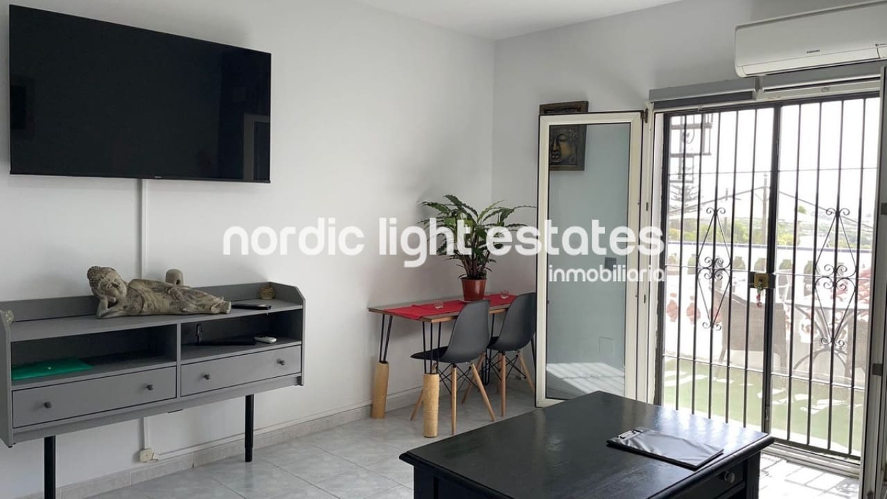 3 bedroom Semi-detached Villa for sale in Nerja with pool - € 340,000 (Ref: 8724832)